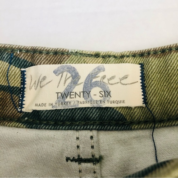 Free People Remy Camo Moss Crop Pants size 26 - Picture 8 of 9